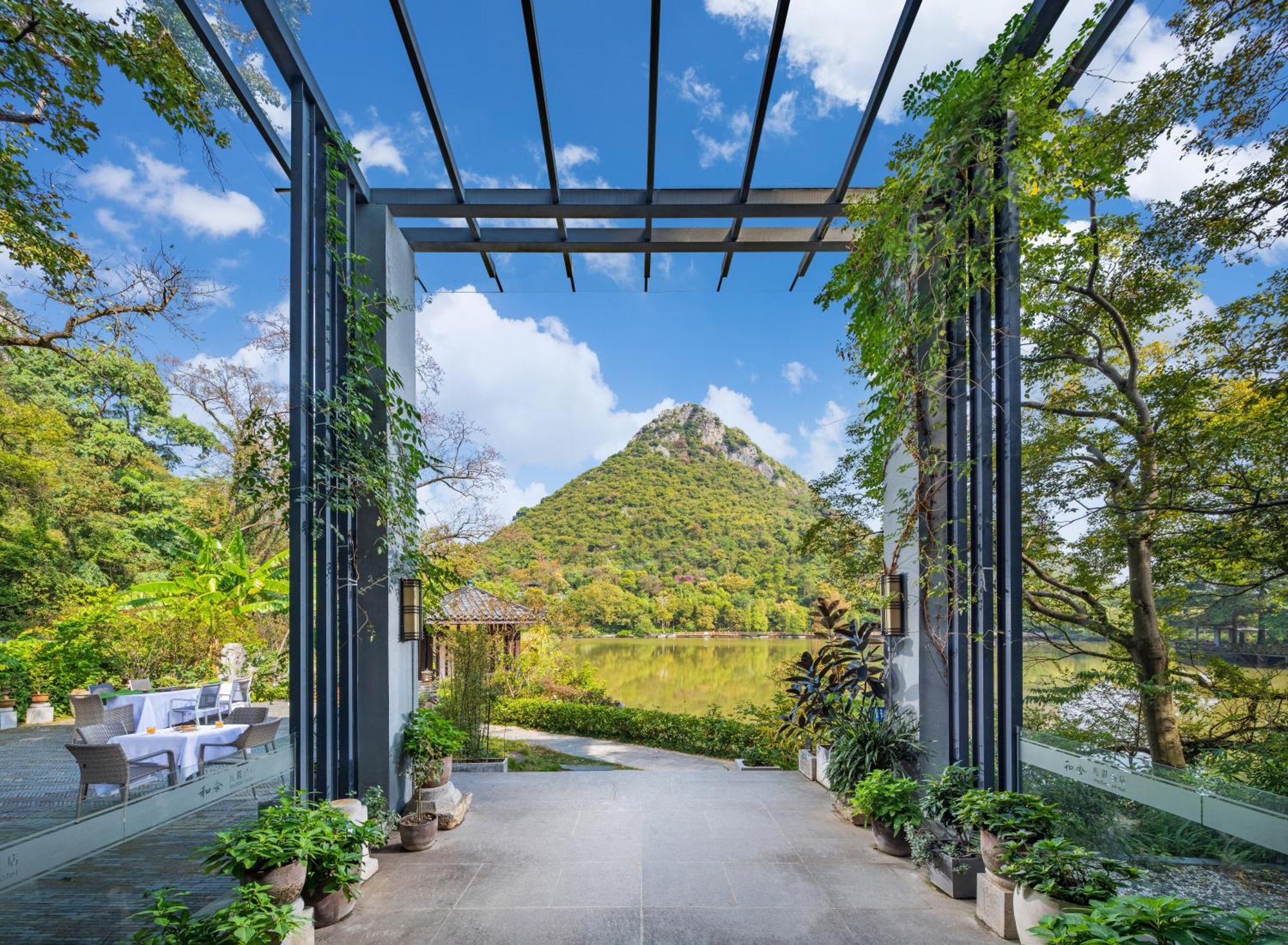 Guilin Heshe Lakeside Resort-Free Pick Up Service Stay Two Nights Exterior photo