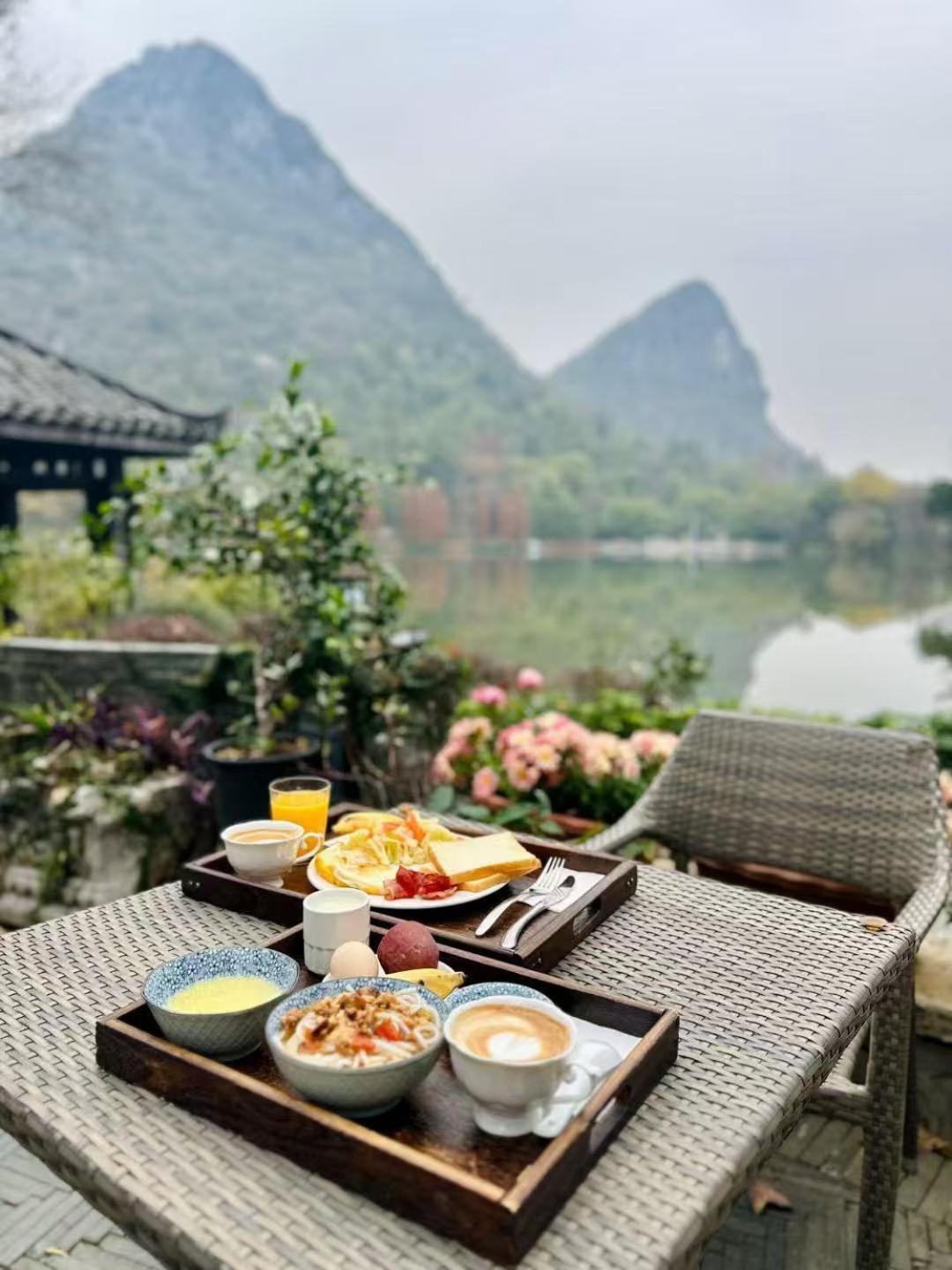 Guilin Heshe Lakeside Resort-Free Pick Up Service Stay Two Nights Exterior photo